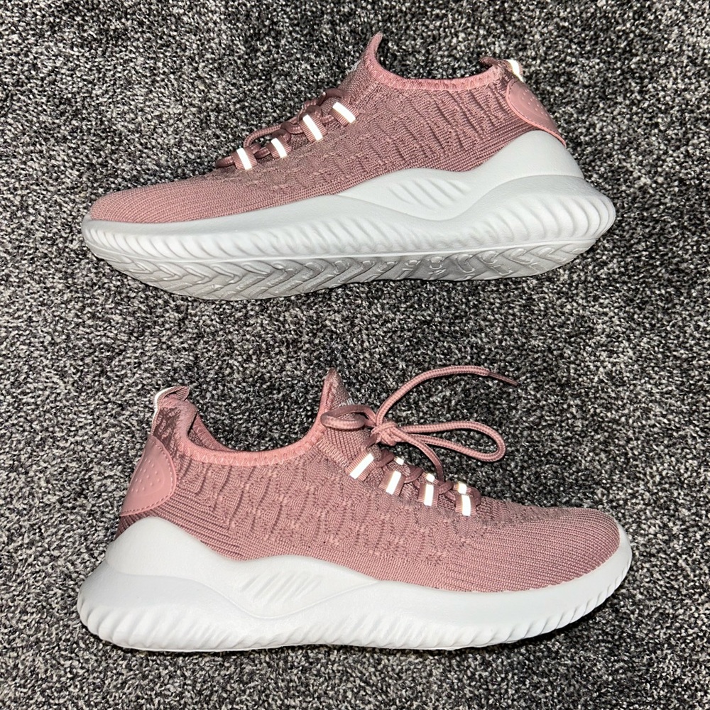 Danskin Women's Mauve Knit Sneakers - Picture 3 of 3